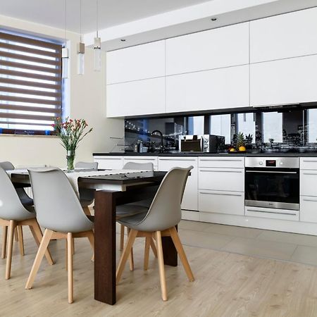 Ajk Apartament W Sea Towers Gdyně Exteriér fotografie