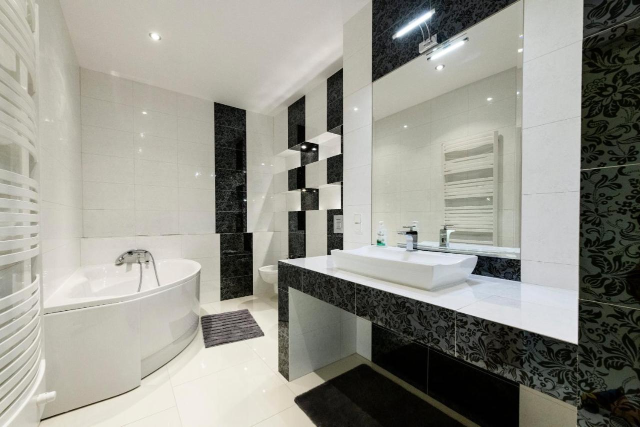 Ajk Apartament W Sea Towers Gdyně Exteriér fotografie